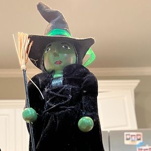 Nutcracker in the box, Wizard of Oz collection. Wicked witch of the west